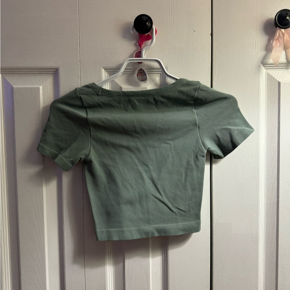 Garage tee - Picture 2 of 2
